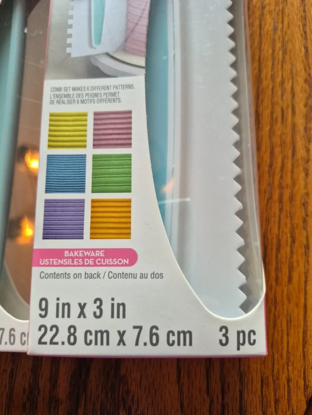 Celebrate it cake icing comb and smoother